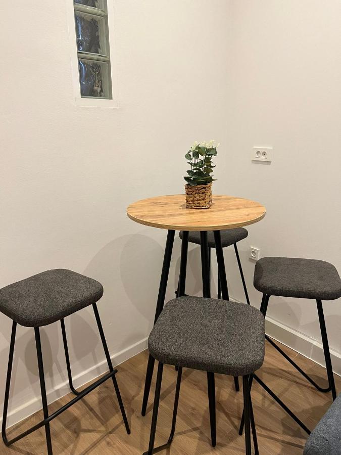 Studio Apartman Luka Zagreb Exteriör bild
